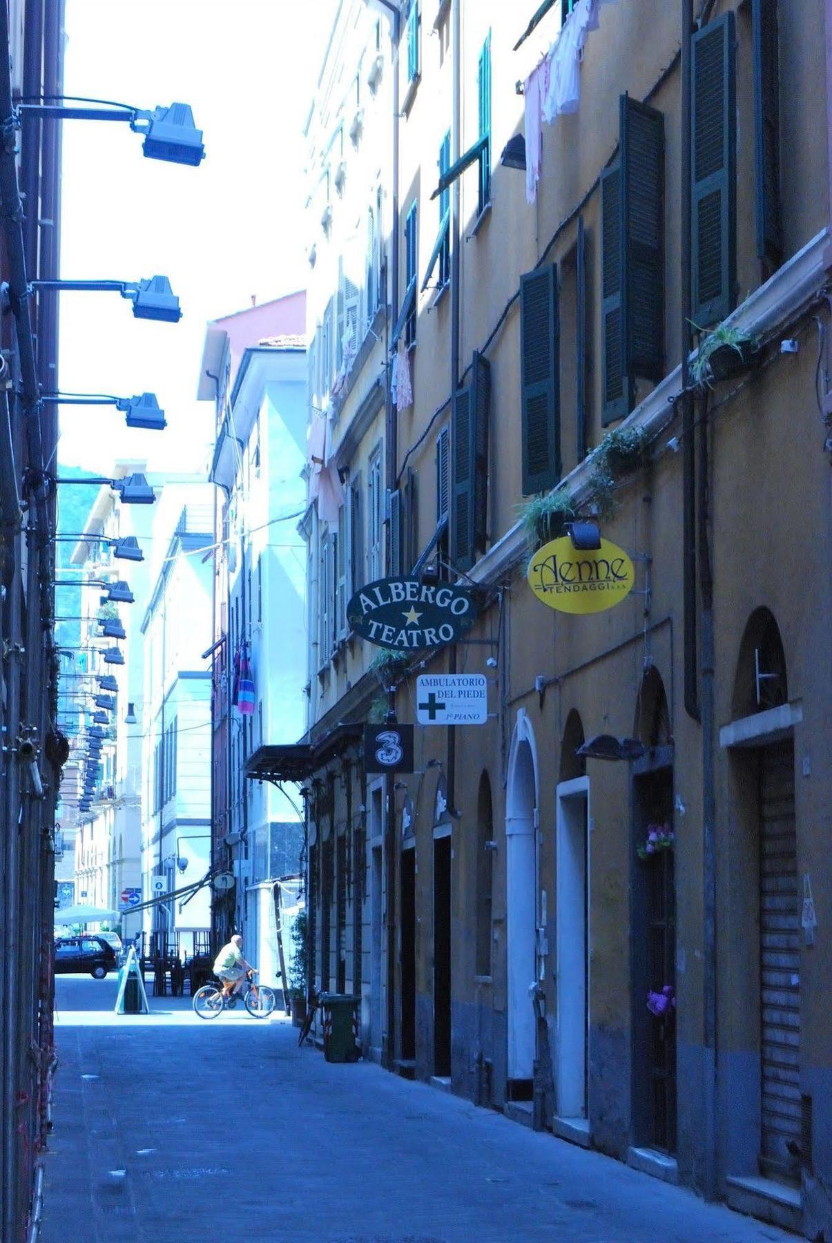 Albergo Teatro La Spezia Exterior foto